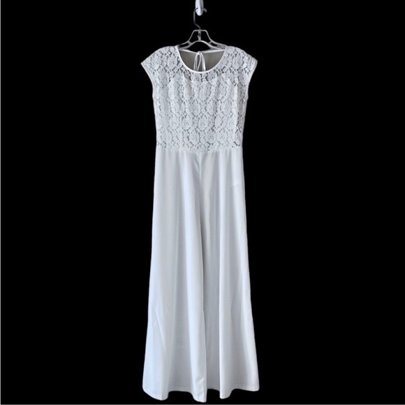 GLAMOROUS WHITE Jumpsuit wide leg lace top lined formal sz M wedding - Picture 1 of 17